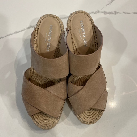 Kenneth Cole Espadrilles SZ 8 “Olivia X Band” - Picture 4 of 9